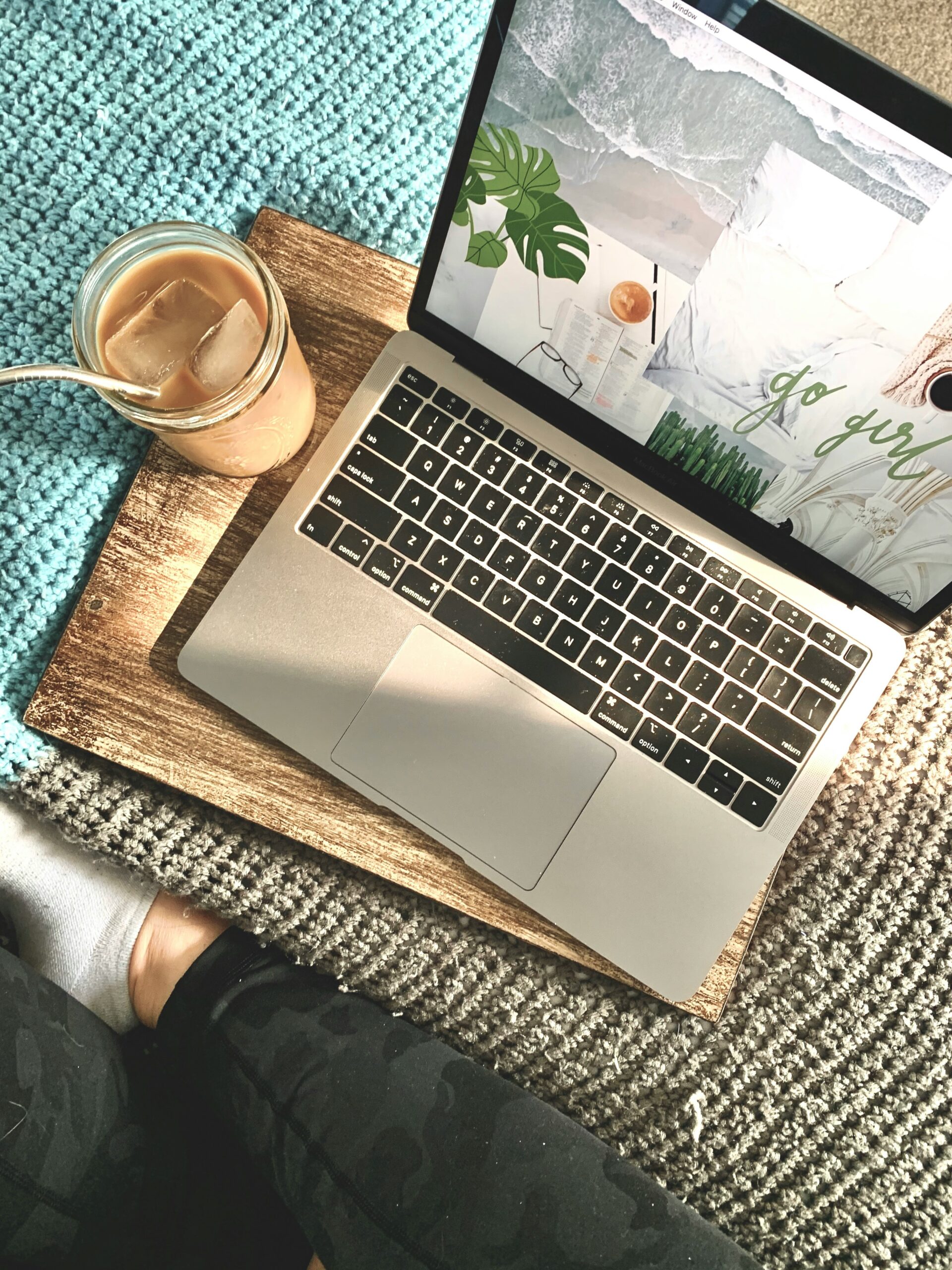 meghan-mosser-8FCNO3t7fso-unsplash
